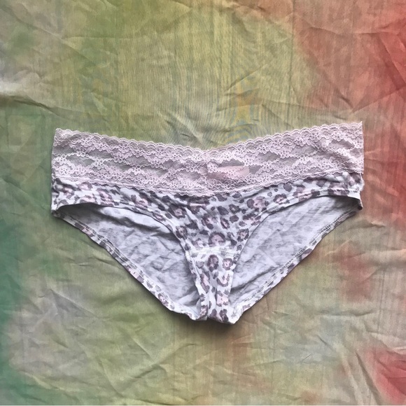 Victoria's Secret Other - Vintage Y2K Grey Leopard Print Pink Lace Trim Bikini Panty